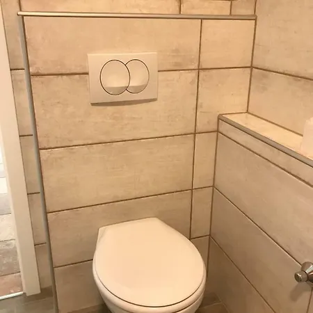 Angelina Vendeghaz 公寓 陶尔查