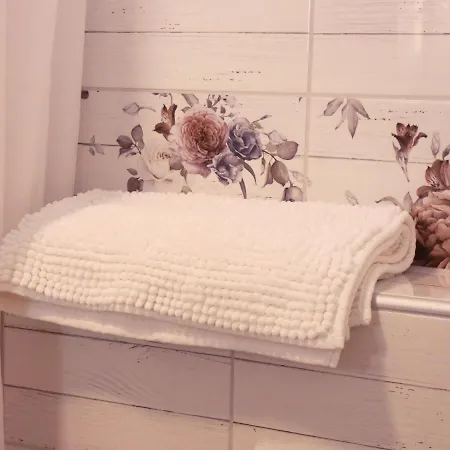 Angelina Vendeghaz * 陶尔查