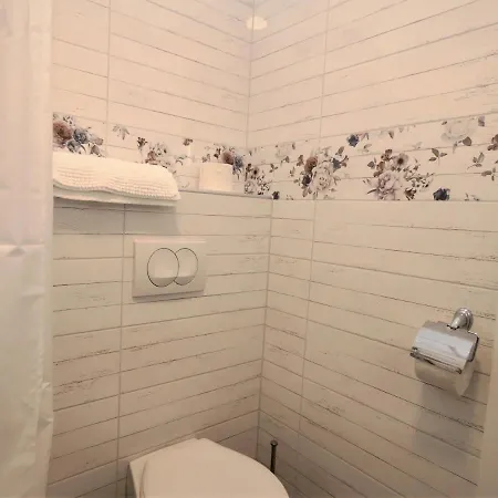 Angelina Vendeghaz 陶尔查